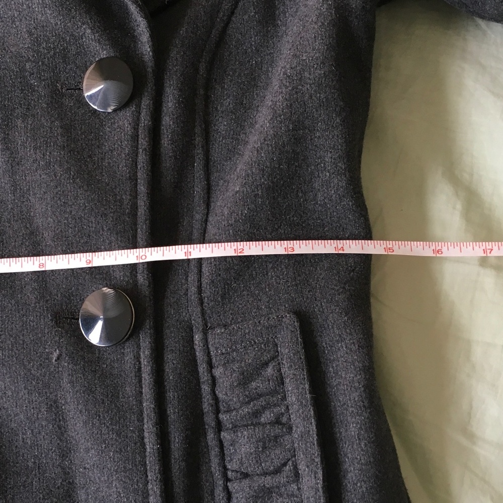 Wool coat - Picture 6 of 11